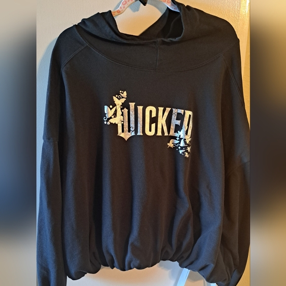 :🖤 Wicked Graphic Hoodie – 3XL 🖤 - Picture 2 of 8